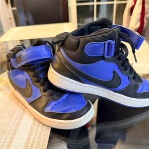 Boys Nike Black and Blue High-Tops size 5